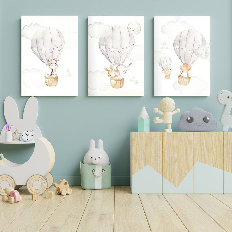 LuxuryStroke's Childrens Bedroom Wall Pictures, Nursery Animal Wall Artand Nursery Canvas Wall Art - Baby Bear, Elephant And Giraffe Enjoying In Hot Air Balloon